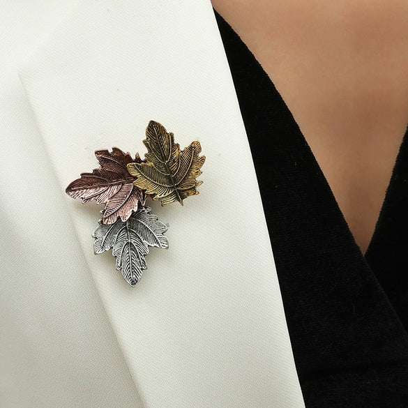 Wholesale Alloy Fallen Leaf Brooch Electroplated For Women Retro Style