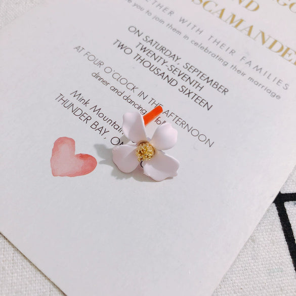 Wholesale Alloy Flower Hanging Earrings Jewelry Accessories With Baking Paint