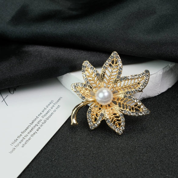 Wholesale Alloy Flower Leaves Electroplated Brooch Clothing Accessories For Women And Unisex
