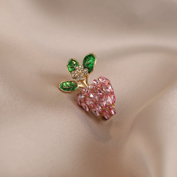 Wholesale Alloy Fruit Shape Electroplated Brooch For Women