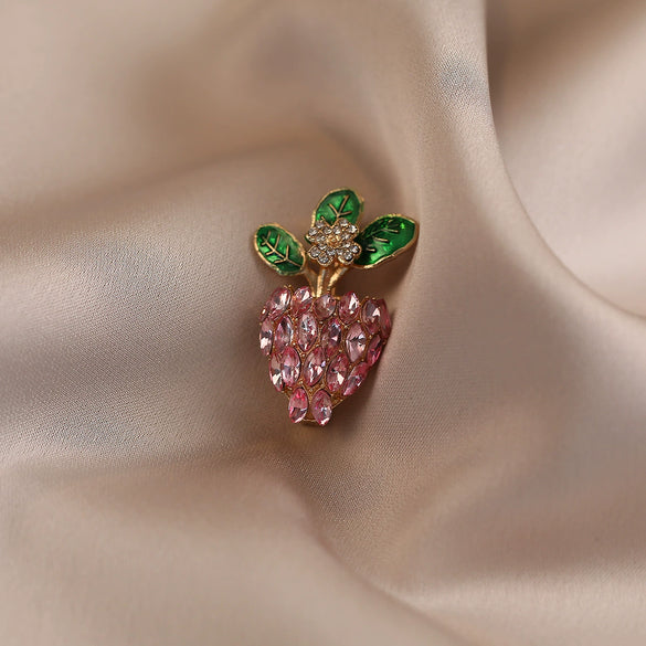 Wholesale Alloy Fruit Shape Electroplated Brooch For Women