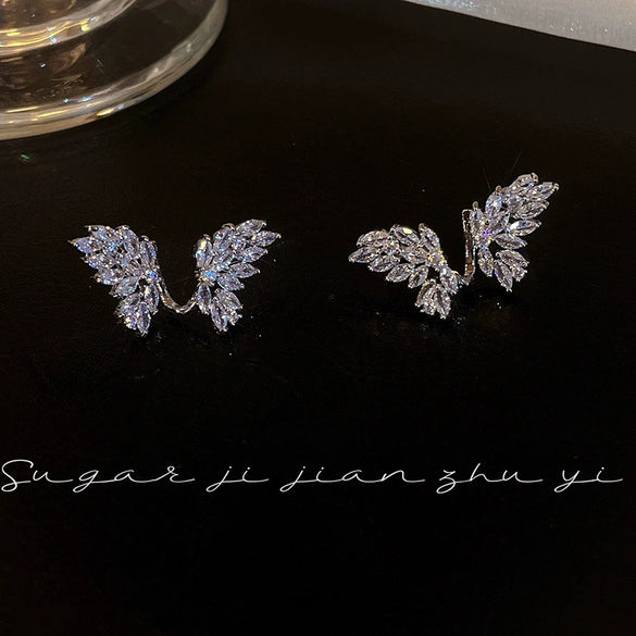 Wholesale Alloy Geometric Butterfly Women's Cold Style Fashion Light Luxury Ear Bone Clip Earrings With Electroplating