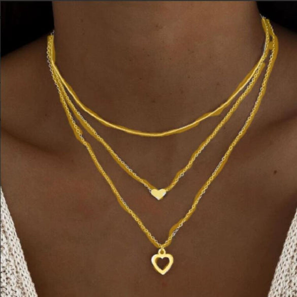 Wholesale Alloy Geometric Coin Round Pendant Snake Bone Chain Three Layer Women's Necklace Set With Electroplating