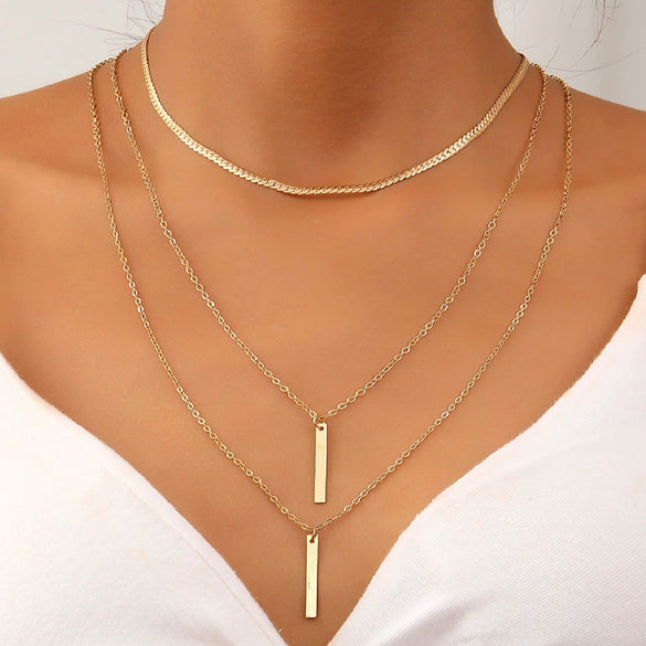 Wholesale Alloy Geometric Coin Round Pendant Snake Bone Chain Three Layer Women's Necklace Set With Electroplating