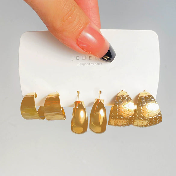 Wholesale Alloy Geometric Cshaped Electroplated Women's Earrings 3Piece Set