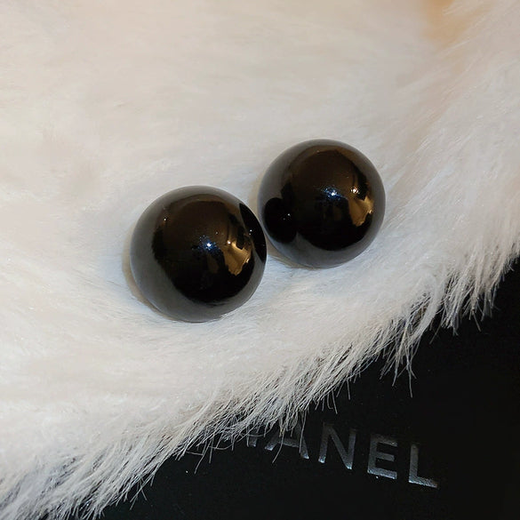 Wholesale Alloy Geometric Earrings With Diamond And Pearl Retro Light Luxury Electroplated For Women