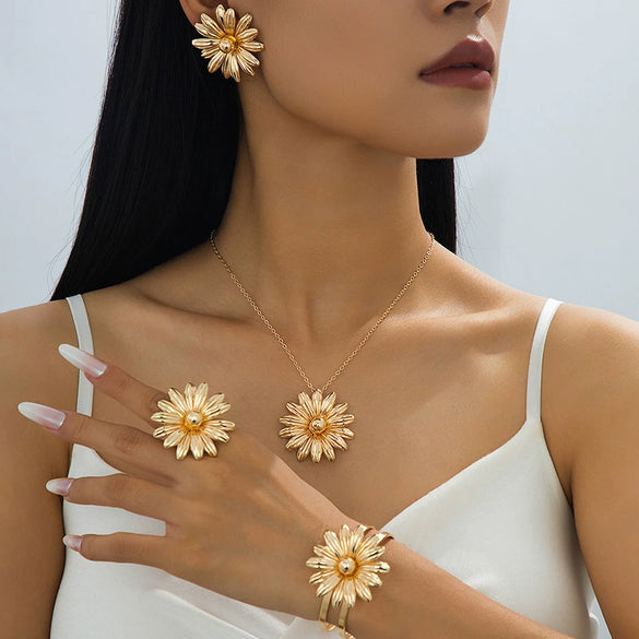 Wholesale Alloy Geometric Electroplated Jewelry Set Including Earrings Necklace Bracelet And Ring For Women