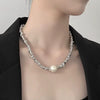 Wholesale Alloy Geometric Electroplated Women's Light Luxury Niche Clavicle Necklace