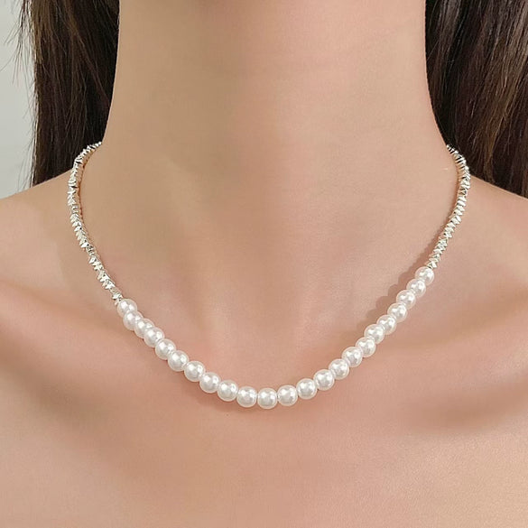 Wholesale Alloy Geometric Electroplated Women's Light Luxury Niche Clavicle Necklace