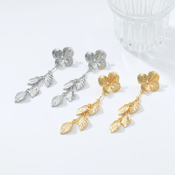 Wholesale Alloy Geometric Leaf Petals Pleated Tassel Earrings For Women Light Luxury Style Electroplated