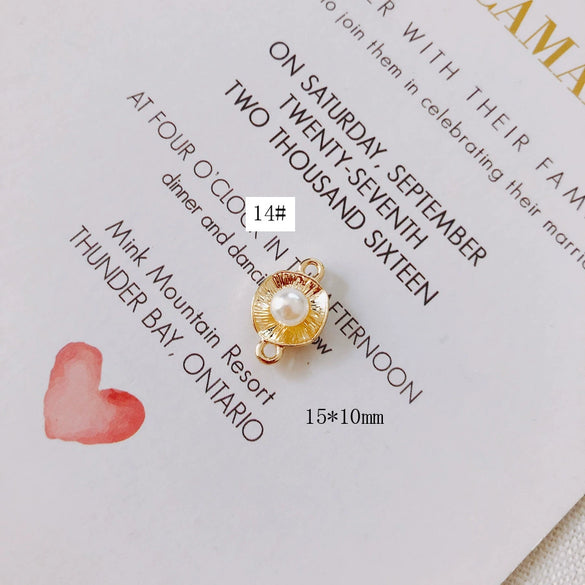 Wholesale Alloy Geometric Pearl Flower Shaped Diy Jewelry Accessories Earrings Bracelet Pendant With Electroplating