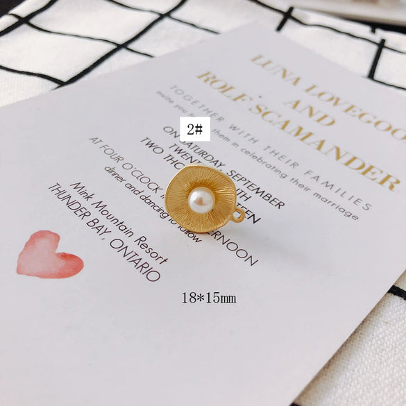 Wholesale Alloy Geometric Pearl Flower Shaped Diy Jewelry Accessories Earrings Bracelet Pendant With Electroplating