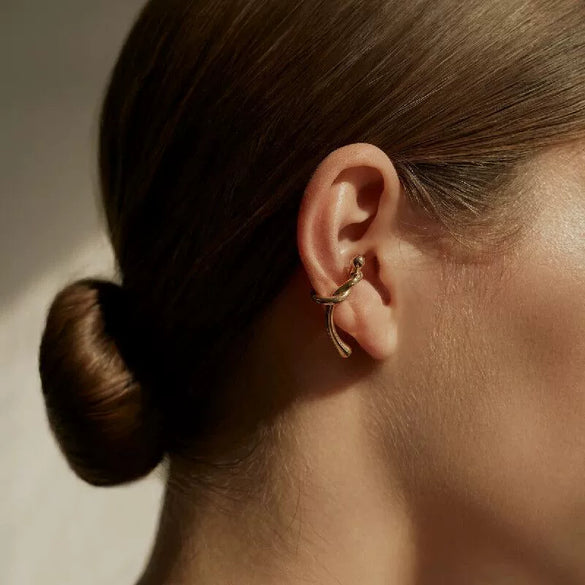 Wholesale Alloy Geometric Women's Electroplated Knotted Ear Clips