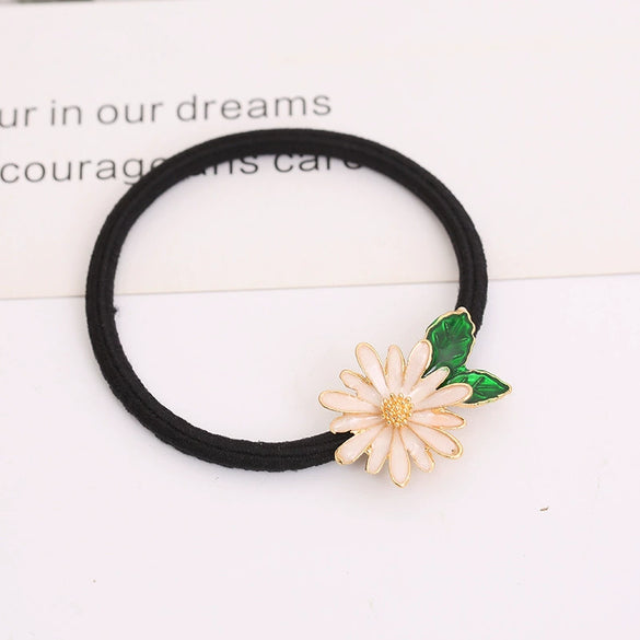 Wholesale Alloy Gold Inlaid Natural Flower Style Women's Hair Accessories Hair Band Hair Clip Side Clip With Pear Flower Design