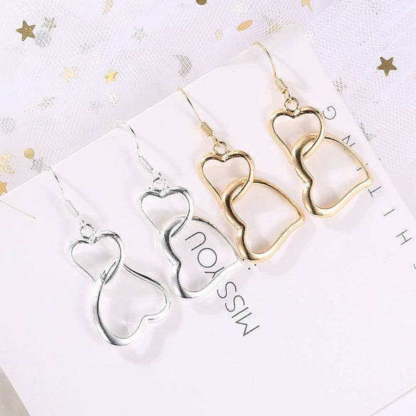 Wholesale Alloy Heart Earrings With Electroplating Treatment Simple Style