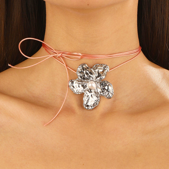 Wholesale Alloy Heart Shape Pendant Necklace With Thread Rope Chain And Electroplating Treatment