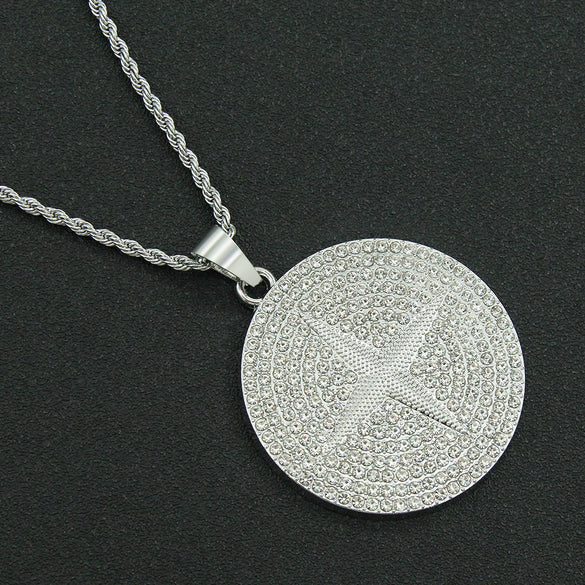 Wholesale Alloy Hiphop Geometric Diamond Round Pendant Long Necklace For Men With Twist Chain