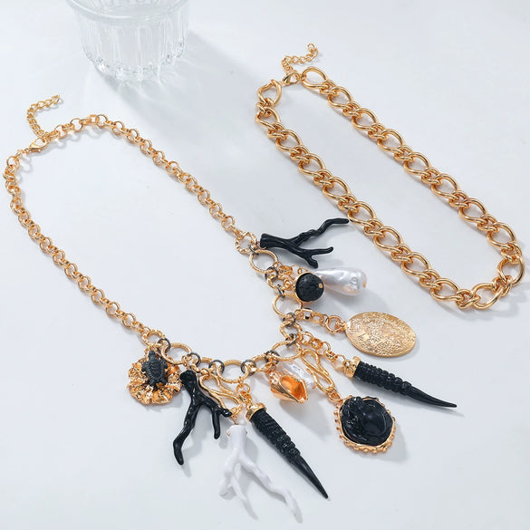 Wholesale Alloy Imitation Pearl Necklace With Animal And Zodiac Shapes And Geometric Patterns Electroplated For Women