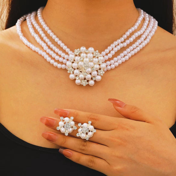 Wholesale Alloy Imitation Pearls And Rhinestones Plants Flowers Geometric Style Women's Pearl Necklace Set
