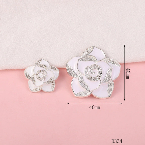 Wholesale Alloy Jewelry Accessories With Flower Pattern And Electroplating Treatment For Mobile Phone Shell Stick Drill Five Petal Flower And Snowflake Design