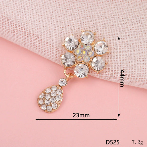 Wholesale Alloy Jewelry Accessories With Flower Pattern And Electroplating Treatment For Mobile Phone Shell Stick Drill Five Petal Flower And Snowflake Design