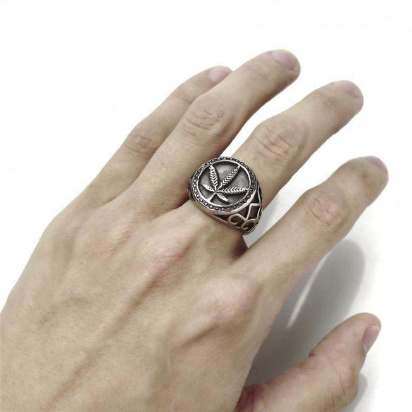 Wholesale Alloy Men's Ring With Geometric Pattern Punk Style Electroplated