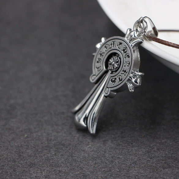 Wholesale Alloy Men's Vintage Necklace With Crown Pattern And Electroplating Treatment