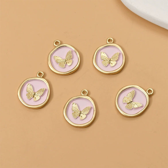 Wholesale Alloy Metal Butterfly Irregular Round Pendant Diy Handmade Jewelry Accessories With Gold Electroplating