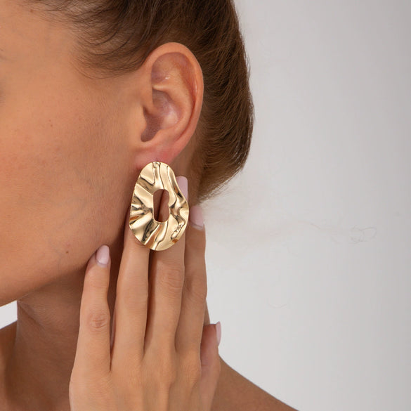 Wholesale Alloy Metallic Pleated Irregular Geometric Electroplated Earrings For Women