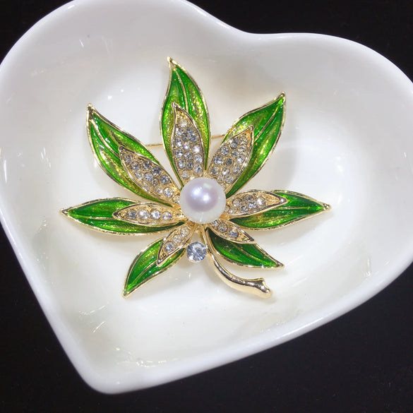Wholesale Alloy Pearl Enamel Leaf Women's Brooch