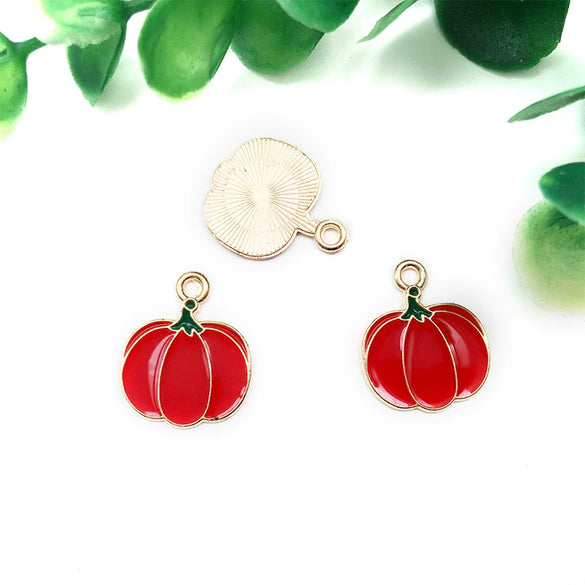 Wholesale Alloy Pendant Accessories With Simple Style Leaf Pattern And Dripping Oil Technology