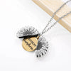 Wholesale Alloy Pendant Necklace With Flower Geometric Pattern And Electroplating Treatment