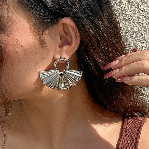 Wholesale Alloy Punk Style Ginkgo Leaf Women's Electroplated Earrings