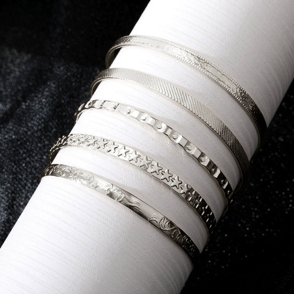 Wholesale Alloy Punk Vintage Geometric Twist And Glow Bracelet With Electroplating