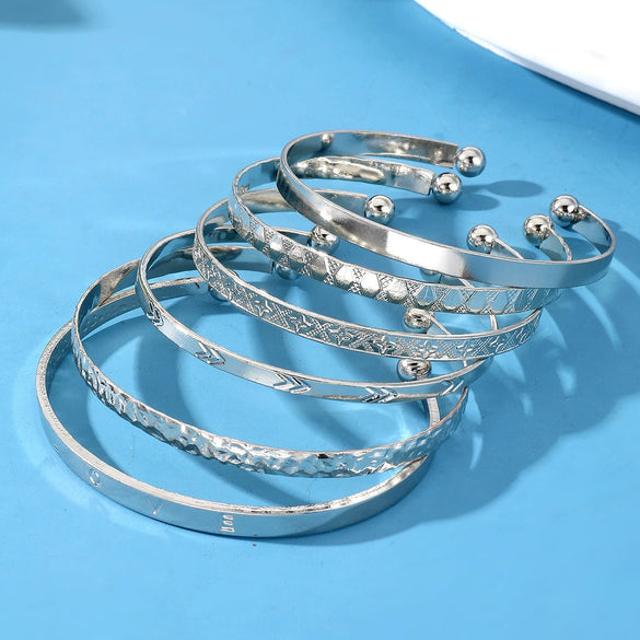 Wholesale Alloy Punk Vintage Geometric Twist And Glow Bracelet With Electroplating
