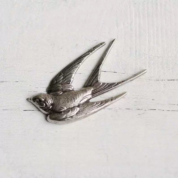 Wholesale Alloy Retro Animal Swallow Electroplated Women's Brooch