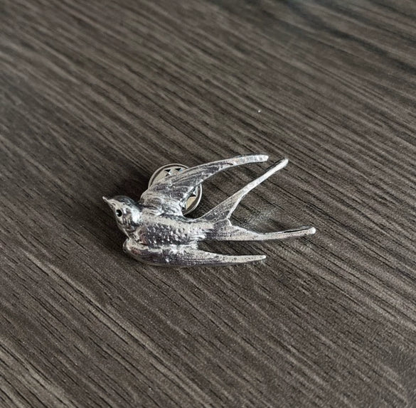Wholesale Alloy Retro Animal Swallow Electroplated Women's Brooch
