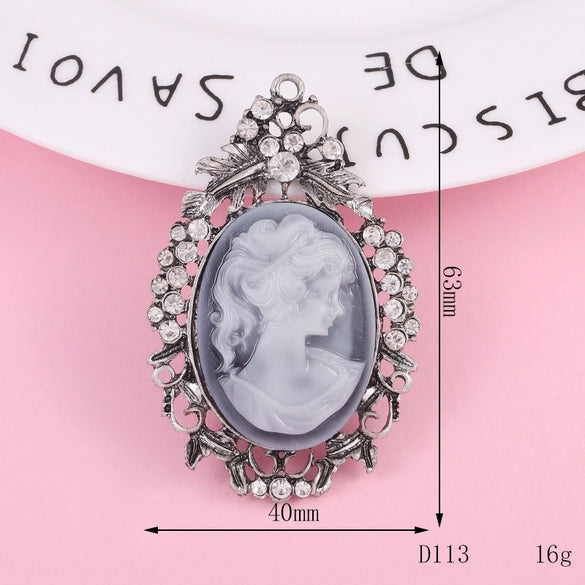 Wholesale Alloy Retro Antique Skull Head Accessories Gun Black Ghost Head Mask Electroplated Mobile Phone Case Jewelry Materials
