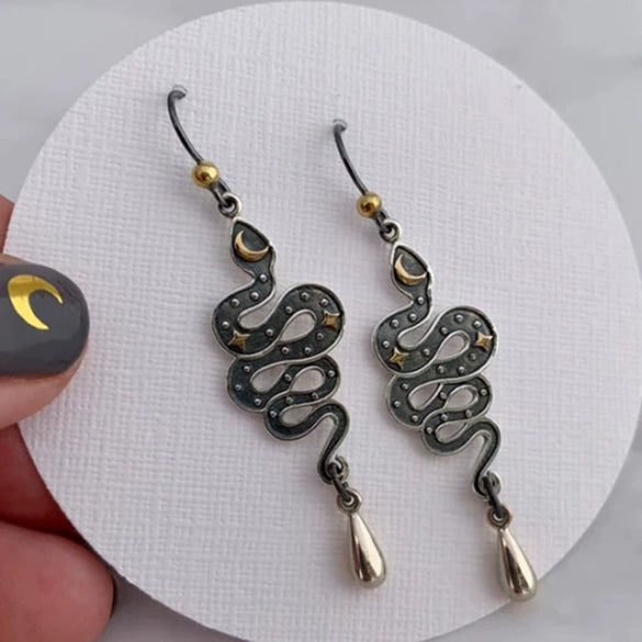 Wholesale Alloy Retro Gothic Snakeshaped Earrings With Star And Moon Elements And Electroplating Treatment For Women