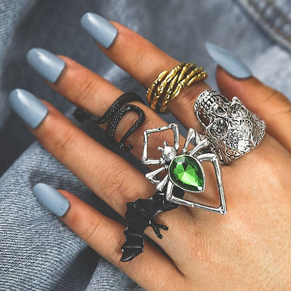 Wholesale Alloy Ring Retro Style With Skull Snakeshaped Bat Animal Zodiac Pattern Electroplated For Unisex