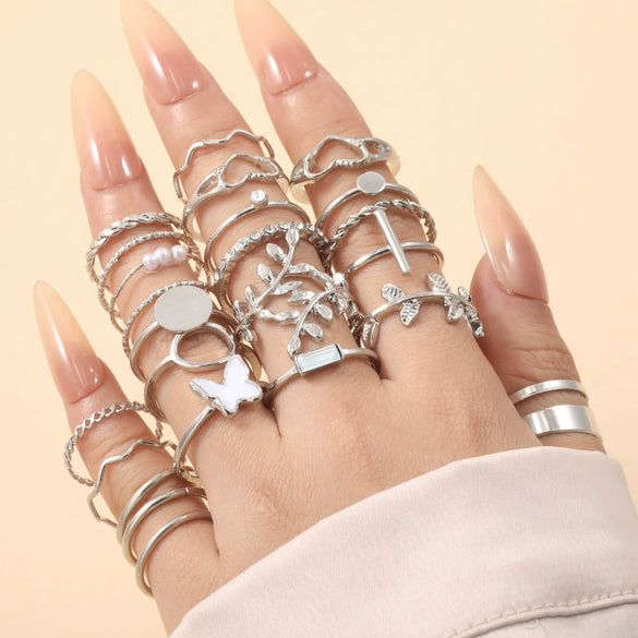 Wholesale Alloy Ring With Golden Butterfly And Geometric Leaves Design Hollow Twist Style Electroplated For Women