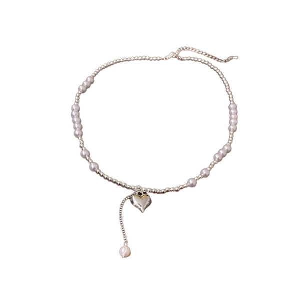 Wholesale Alloy Silver Heart Pearl Clavicle Chain Necklace For Women With Electroplating