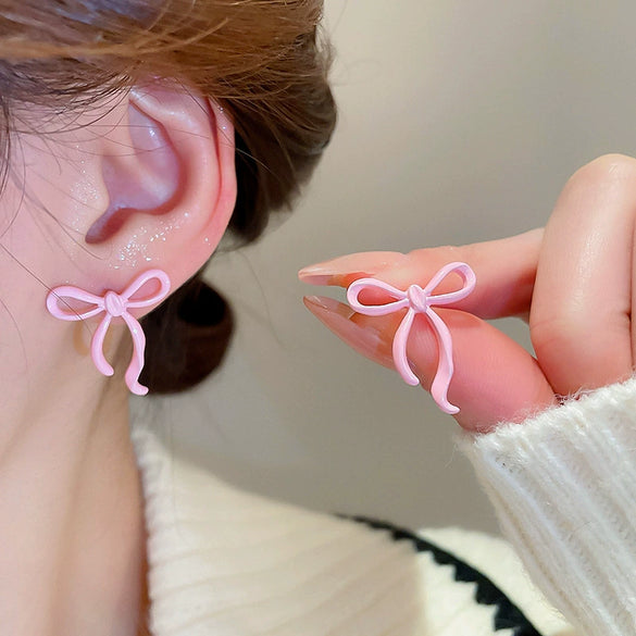 Wholesale Alloy Silver Pink Sweet Flower Ear Studs With Electroplating For Women Mori Cute Joker Design