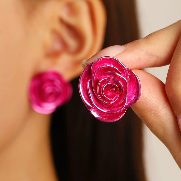 Wholesale Alloy Stud Earrings Women's Geometric And Flower Style Electroplated