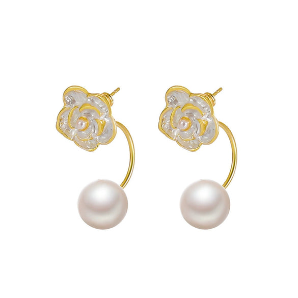 Wholesale Alloy Stud Earrings Women's Geometric And Flower Style Electroplated