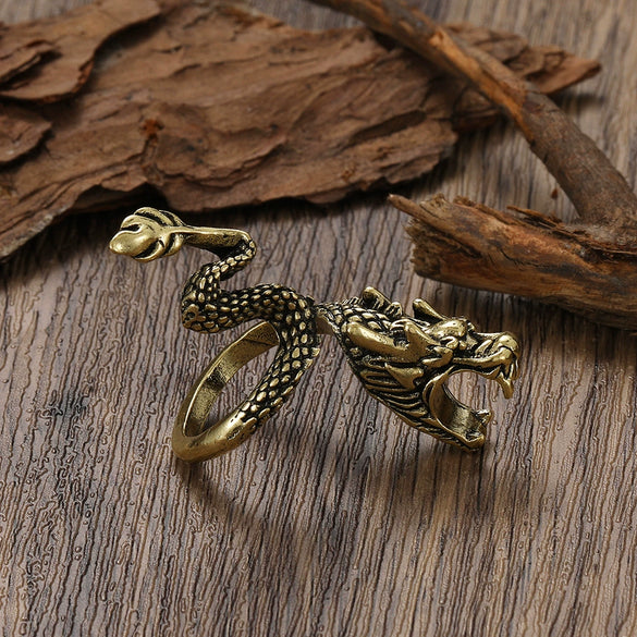 Wholesale Alloy Women's Geometric And Animal Zodiac Styling Ring With Electroplating Process