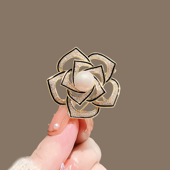 Wholesale Alloy Women's Natural Flower Style Hollow Design Electroplated Camellia Brooch
