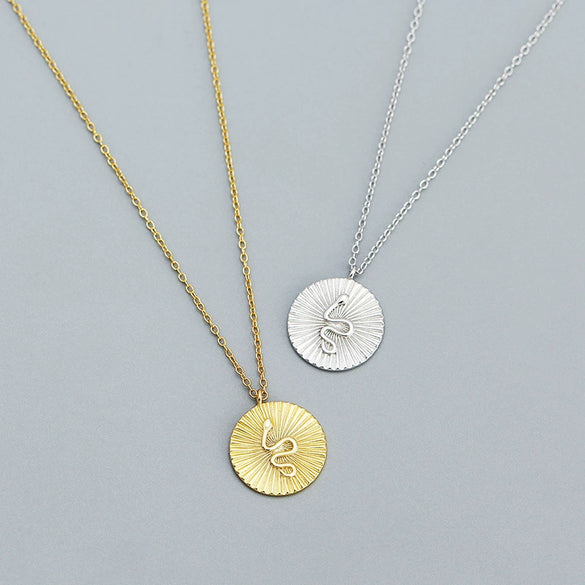 Wholesale Animals Zodiac Round Snake Clavicle Necklace S925 Silver Electroplating