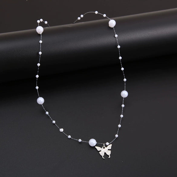 Wholesale Animals Zodiac Style Imitation Pearl Butterfly Necklace Zinc Alloy Electroplated