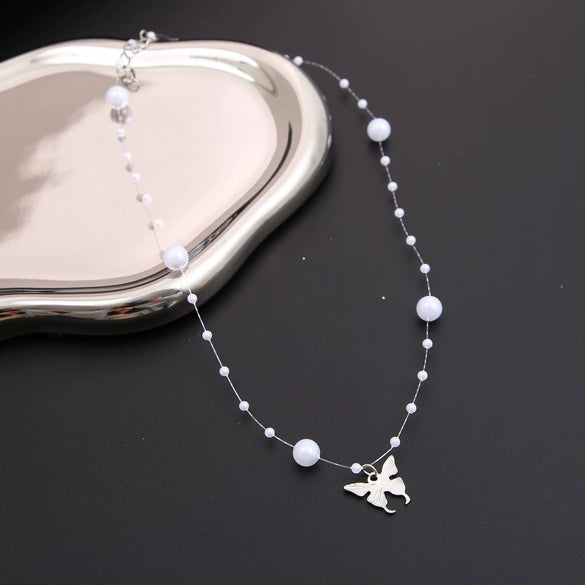Wholesale Animals Zodiac Style Imitation Pearl Butterfly Necklace Zinc Alloy Electroplated